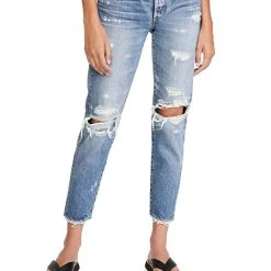 Wholesale ๐ Moussy Amber Tapered ๐ Jeans in Light Blue - ๐ฉ women ๐งจ