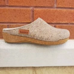 Promo 😀 Taos 👩 Women'S Woolery Slipper in Warm Sand ⭐