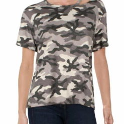 New 🎉 Ava + Esme 👩 Womens Destroyed Short Sleeves T-Shirt 😀